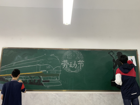 41d3d9c372a04d8486493a8249572c66.png